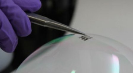 ساخت سلول خورشیدی به وزن حباب