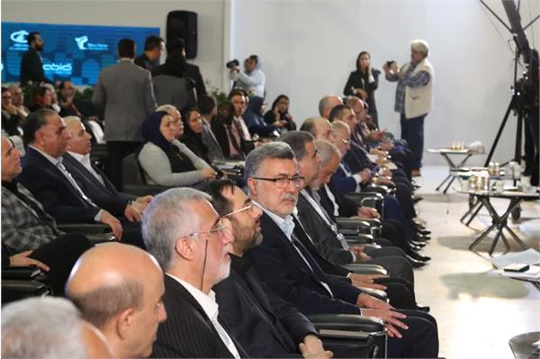 نمایشگاه ایرانفارما روز اول