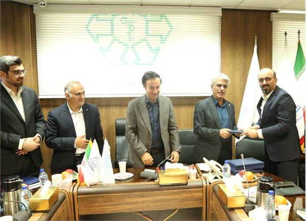 همایش مدیران 405