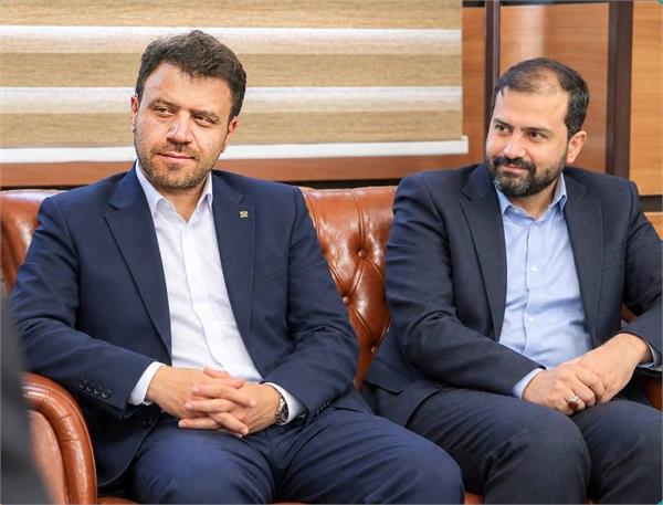 دیدار مسئولان بانک ملی ایران با مدیرعامل شرکت پخش رازی