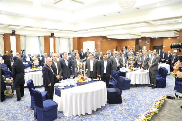 جشن چهل سالگی شرکت پخش رازی