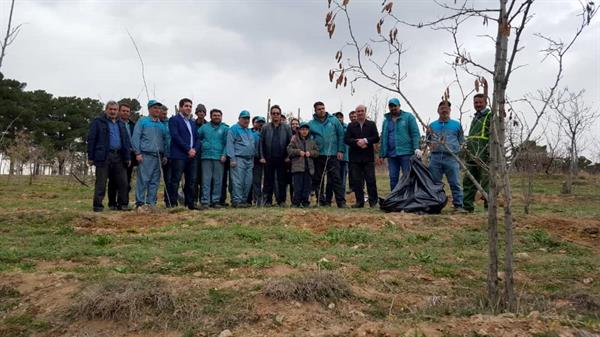 مراسم بزرگداشت هفته منابع طبیعی و روز درختکاری