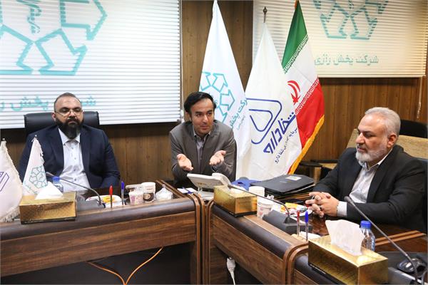 معارفه دکتر حشمت