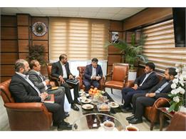 دیدار مسئولان بانک ملی ایران با مدیرعامل شرکت پخش رازی