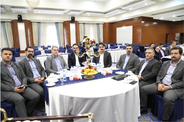 جشن چهل سالگی شرکت پخش رازی