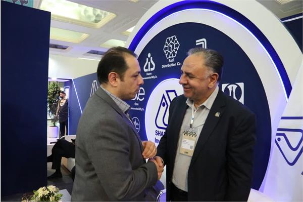 نمایشگاه ایرانفارما روز اول