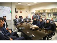 یک روز به یادماندنی در مراکز توزیع(رشت)