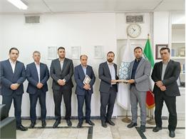 برگزاری مراسم تکریم و معارفه سرپرست مرکز توزیع مشهد شرکت پخش رازی