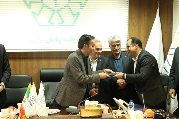 همایش مدیران 405