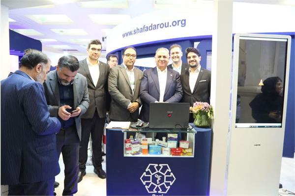 نمایشگاه ایرانفارما روز دوم