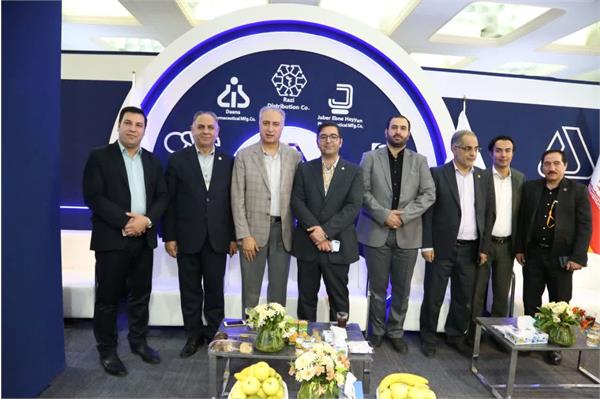 نمایشگاه ایرانفارما روز اول