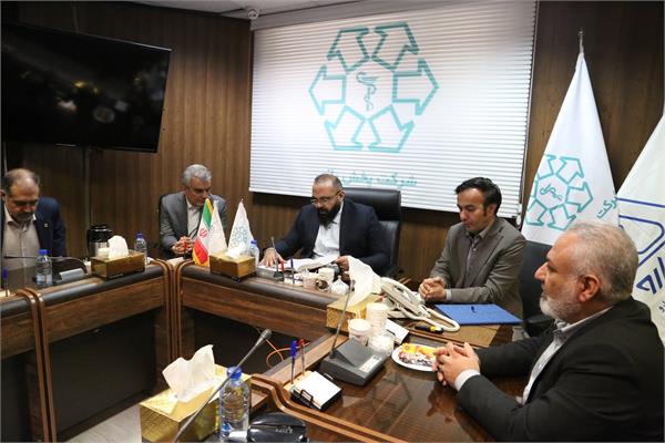 معارفه دکتر حشمت