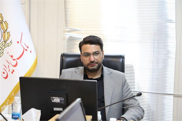 عملکرد فصلی آینده پویا