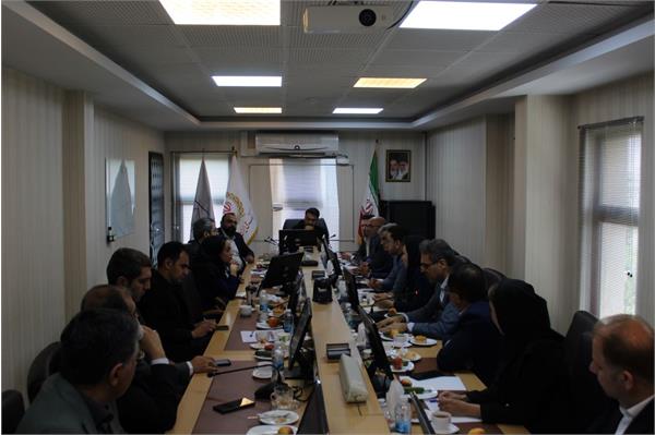 عملکرد فصلی آینده پویا