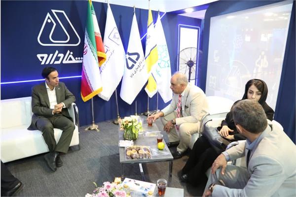 نمایشگاه ایرانفارما روز دوم