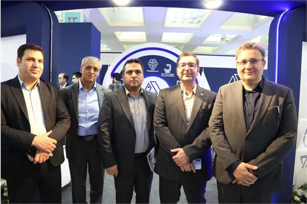 نمایشگاه ایرانفارما روز اول