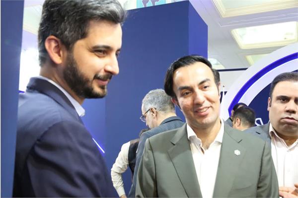 نمایشگاه ایرانفارما روز اول