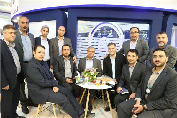 نمایشگاه ایرانفارما روز دوم