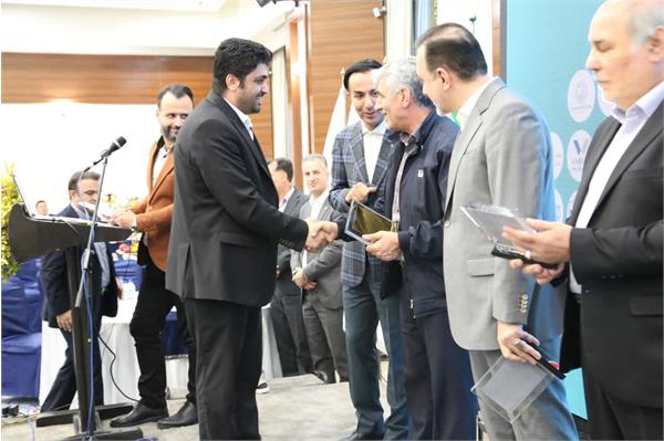 جشن چهل سالگی شرکت پخش رازی