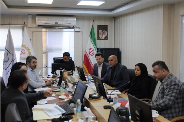 عملکرد فصلی آینده پویا