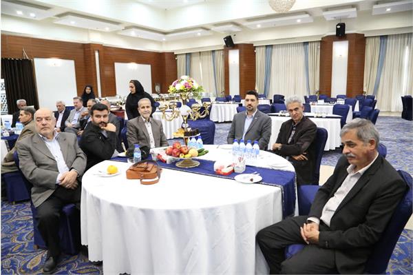 جشن چهل سالگی شرکت پخش رازی