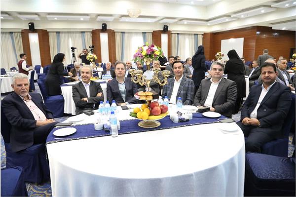 جشن چهل سالگی شرکت پخش رازی