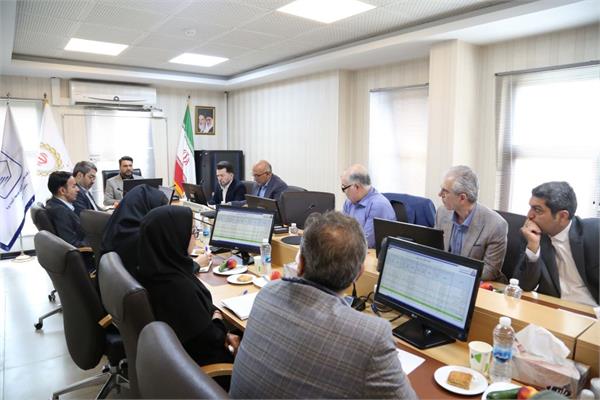 عملکرد فصلی آینده پویا