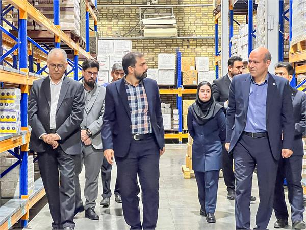 تکریم و معارفه سرپرست جدید مرکز توزیع تبریز